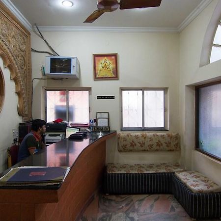 Hotel Venkateswara Calcutta Exterior foto